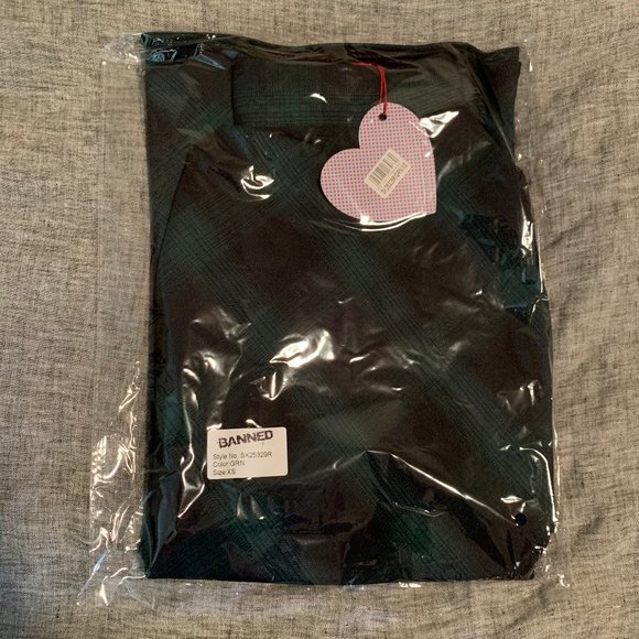 NWT Banned Apparel Sweet Check Swing Skirt in Green Plaid with Pockets - Picture 8 of 15